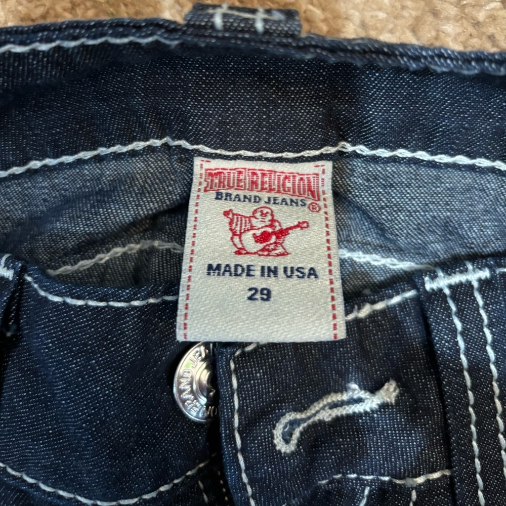 Women’s straight leg jeans
